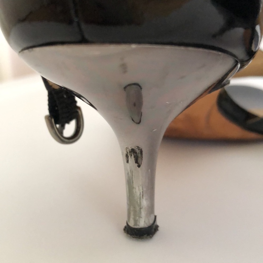 Coach - Picture 5 of 6